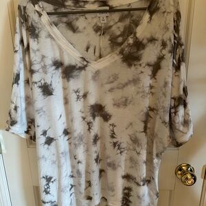 Black and White Long Sleeve Tee